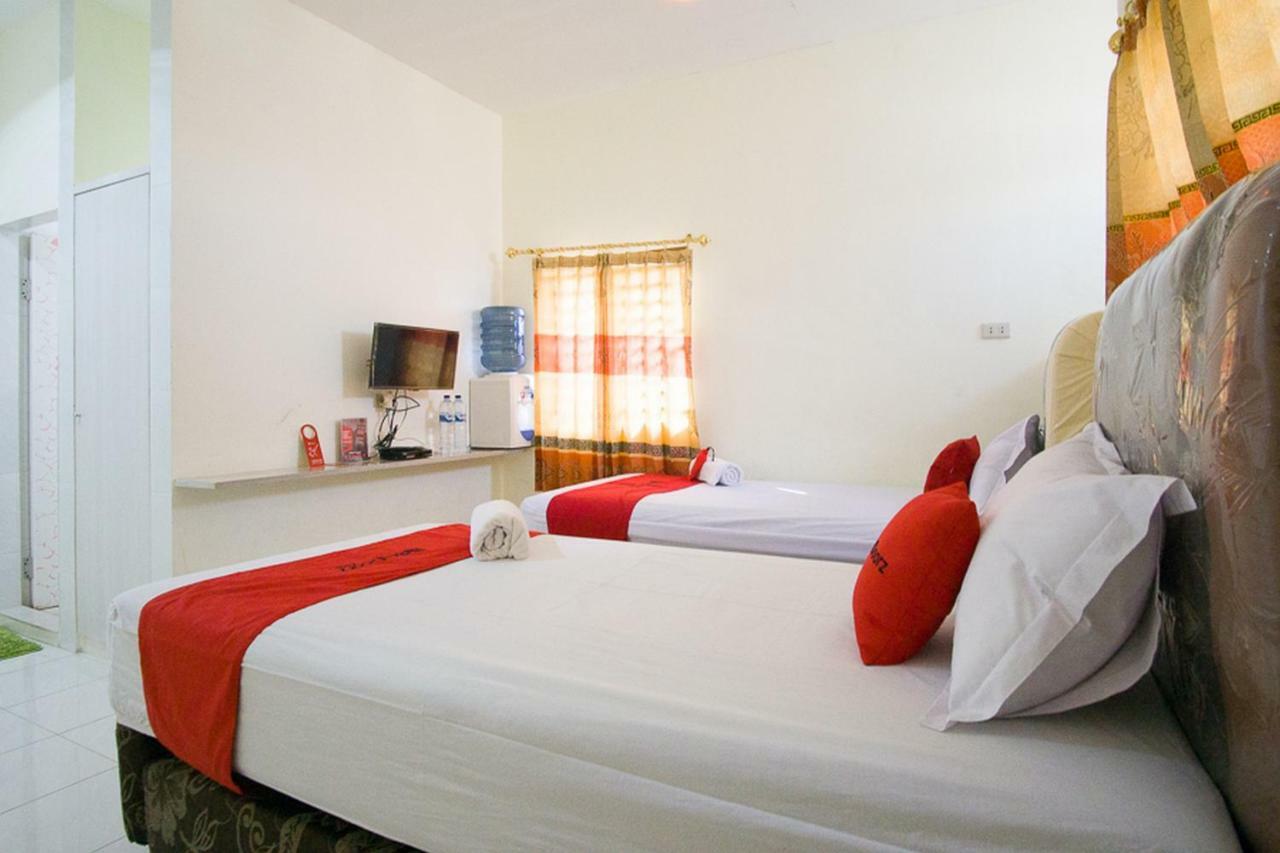 Hotel Reddoorz @ Pematangsiantar 2 Exterior foto